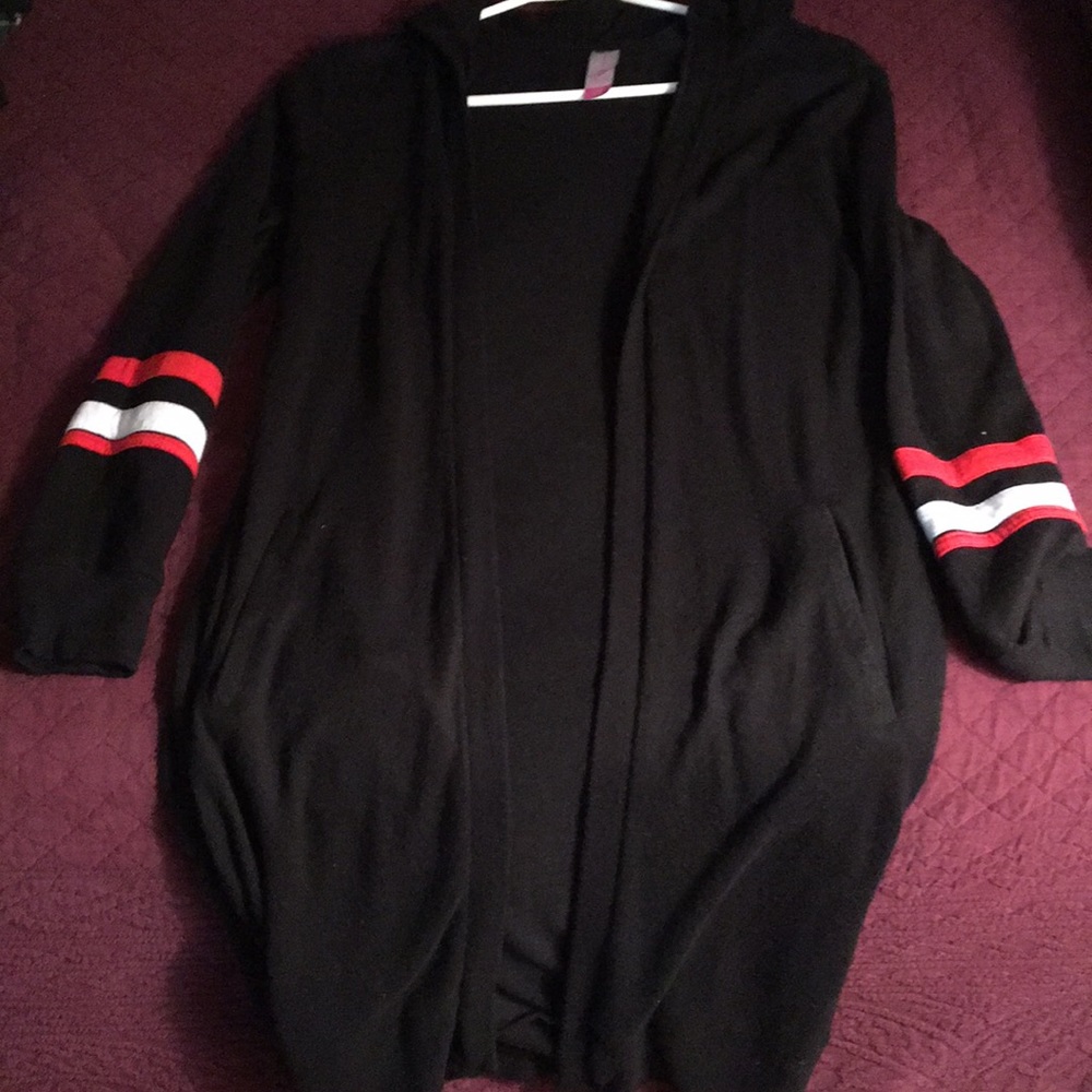 Long sleeved Cardigan